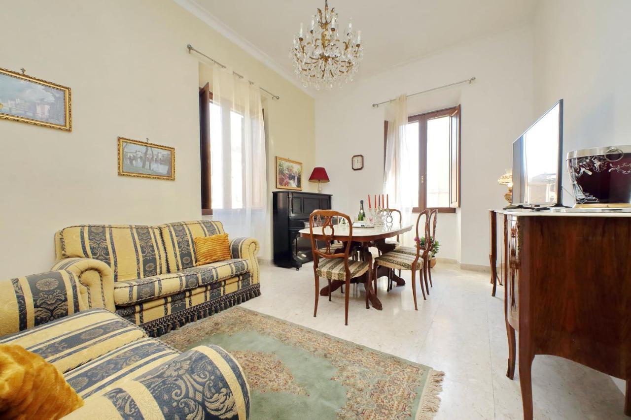 Luxury Domus Amadora Appartement Rome Buitenkant foto